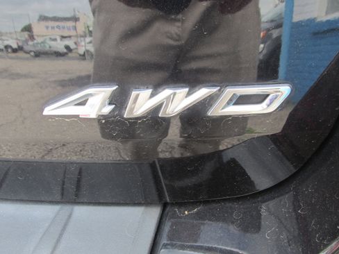 Used 2022 Ford Explorer XLT w/ Equipment Group 202A image 20