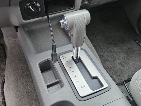 Used 2006 Nissan Frontier SE w/ (P01) Power Pkg image 27