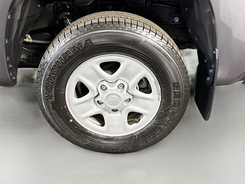 Used 2021 Toyota Tundra SR5 RWD image 36