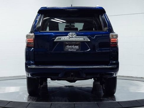 Used 2017 Toyota 4Runner Limited image 7