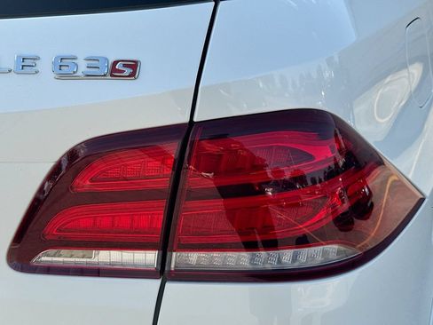 Used 2019 Mercedes-Benz GLE 63 AMG S image 33