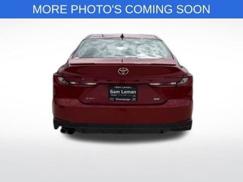 Used 2025 Toyota Camry SE w/ Convenience Package image 5