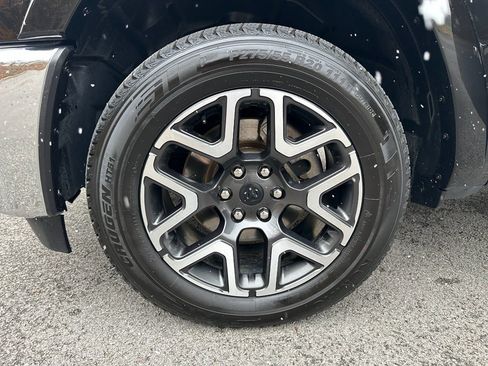 Used 2025 RAM 1500 Laramie image 35