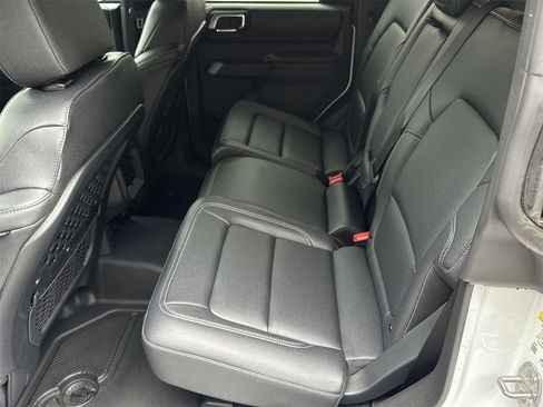 New 2025 Ford Bronco Badlands image 21