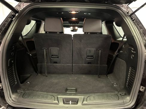 Used 2024 Dodge Durango R/T w/ Tow 'N Go Package AWD/4WD image 26