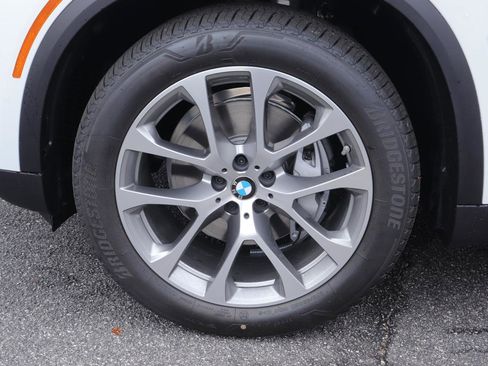 New 2026 BMW X5 xDrive40i w/ Premium Package AWD/4WD image 35