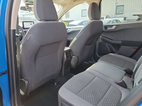 Used 2020 Ford Escape SE FWD image 16