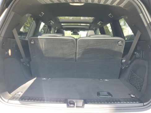 Used 2019 Mercedes-Benz GLS 450 4MATIC image 8