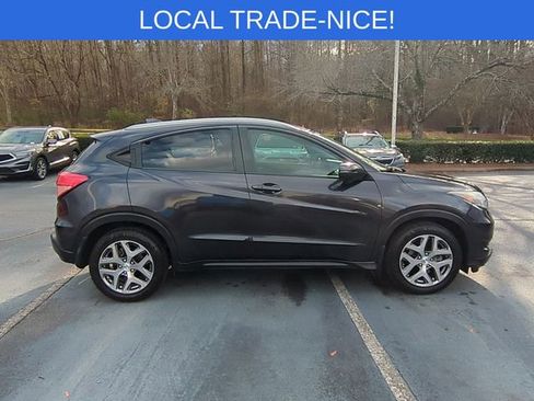 Used 2017 Honda HR-V EX-L image 6