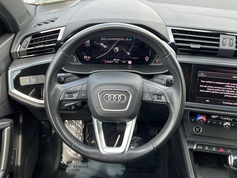 Used 2024 Audi Q3 2.0T Premium Plus AWD/4WD image 24