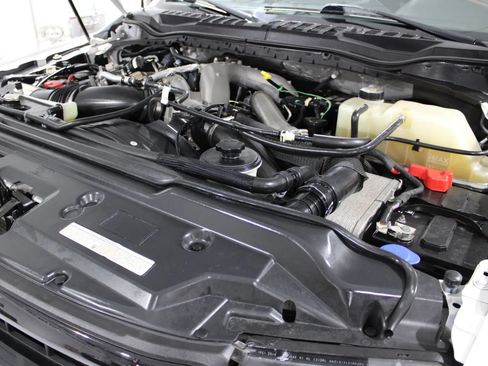 Used 2022 Ford F250 Lariat w/ Tremor Off-Road Package AWD/4WD image 38