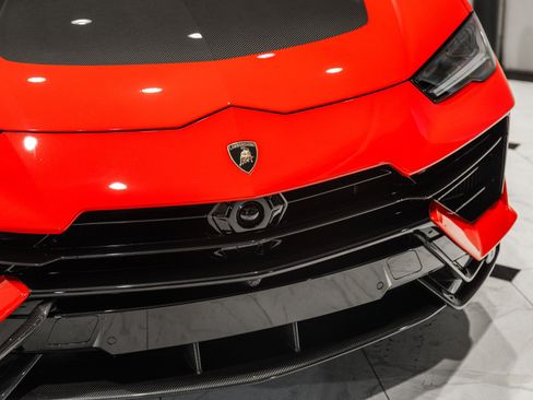 Used 2024 Lamborghini Urus Performante AWD/4WD image 11