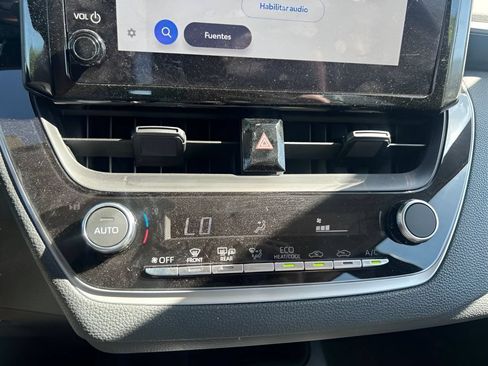 Used 2026 Toyota Corolla LE w/ Carpet Mat Package (TMS) FWD image 27