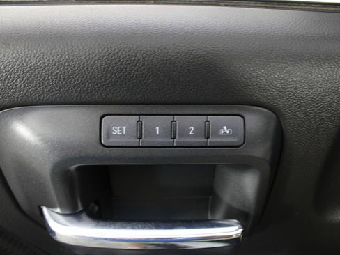 Used 2017 GMC Sierra 1500 SLT AWD/4WD image 16