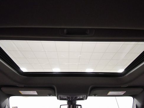 Used 2023 GMC Sierra 2500 Denali image 14