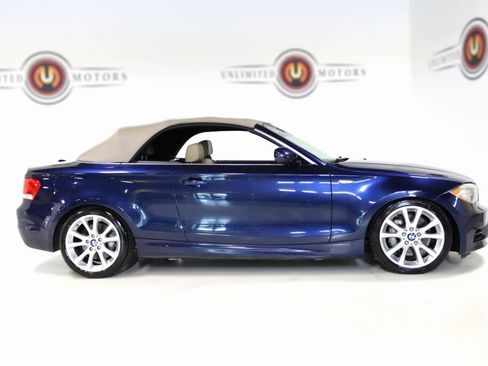Used 2012 BMW 135i Convertible image 5