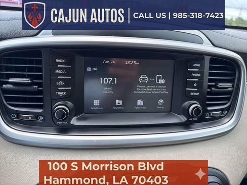 Used 2020 Kia Sorento LX FWD image 24