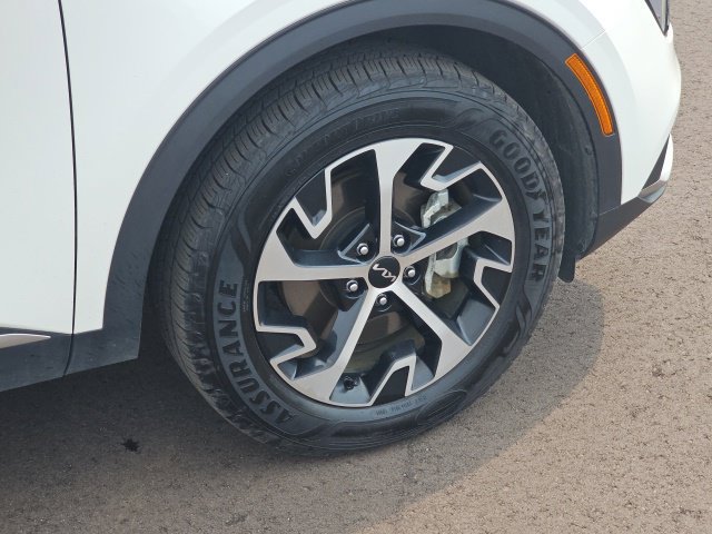 Used 2023 Kia Sportage EX AWD/4WD image 10