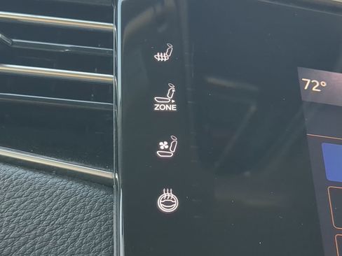 Used 2024 Jeep Wagoneer Series III image 24