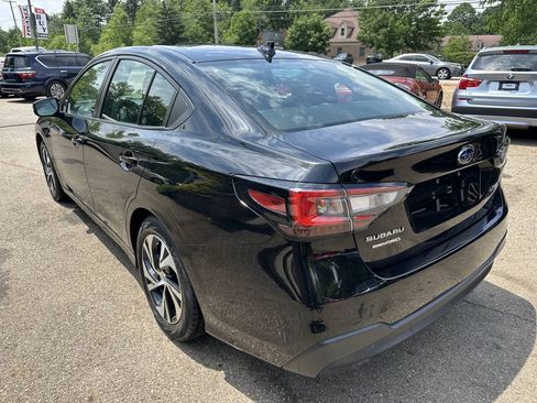 Used 2023 Subaru Legacy Premium AWD/4WD image 4