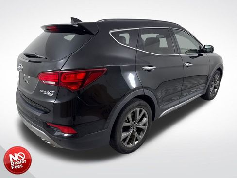Used 2018 Hyundai Santa Fe Sport w/ 2.0T Ultimate Tech Package 05 AWD/4WD image 3