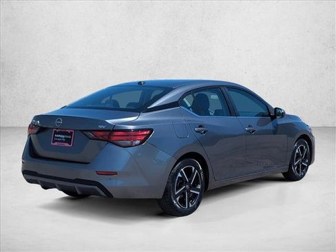 Used 2024 Nissan Sentra SV FWD image 6