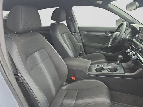 Used 2023 Honda Civic Sport image 14