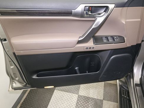 Used 2023 Lexus GX 460 Premium AWD/4WD image 45