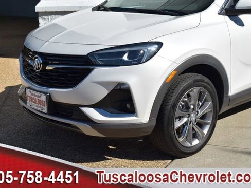 Used 2023 Buick Encore GX Essence w/ Experience Buick Package image 44