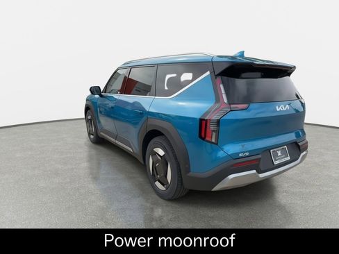 New 2026 Kia EV9 Wind AWD/4WD image 7