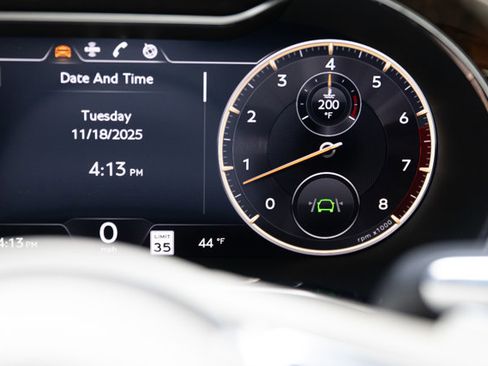 Used 2021 Bentley Flying Spur W12 image 79