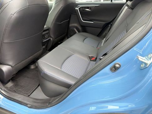 Used 2022 Toyota RAV4 XSE AWD/4WD image 21