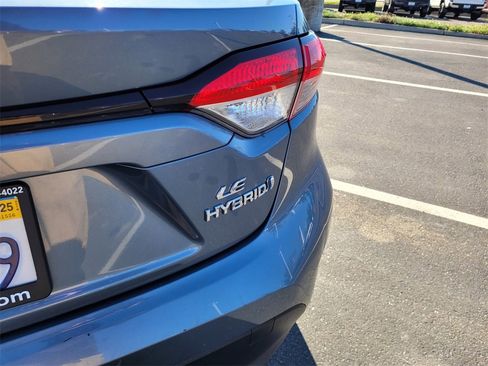 Used 2023 Toyota Corolla LE image 7