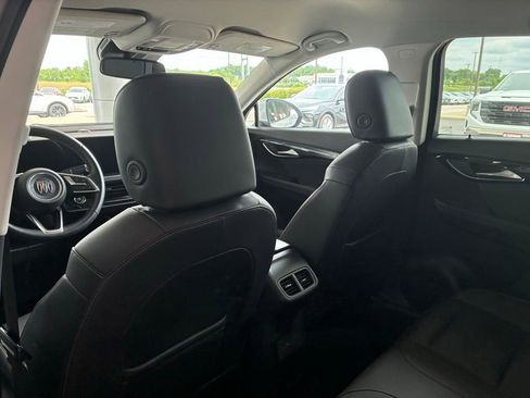 Used 2024 Buick Envision Preferred AWD/4WD image 15