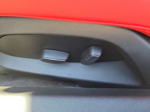 Used 2025 Chevrolet Corvette Z06 RWD image 26