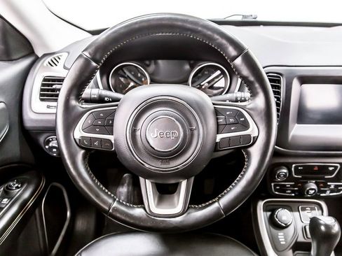 Used 2018 Jeep Compass Latitude w/ Popular Equipment Group AWD/4WD image 20