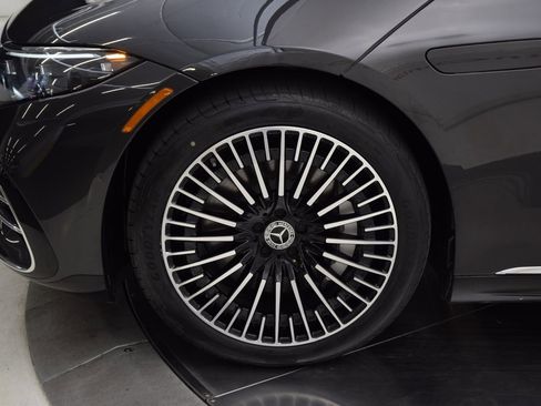 Certified 2023 Mercedes-Benz EQS 580 4MATIC Sedan image 12