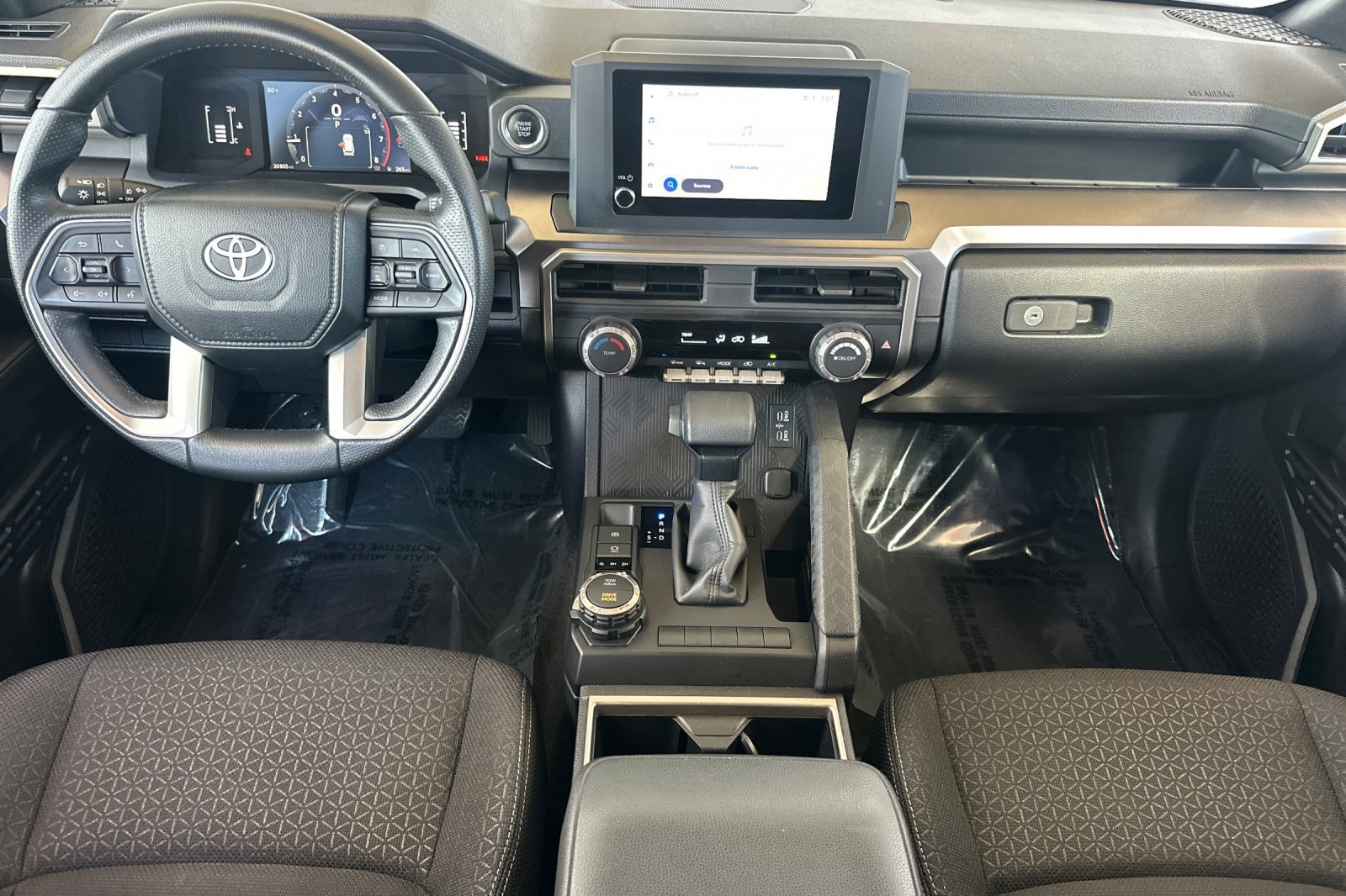 Certified 2025 Toyota 4Runner SR5 AWD/4WD image 17