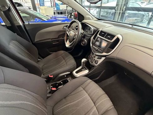 Used 2020 Chevrolet Sonic LT image 7