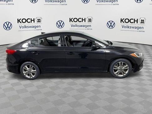 Used 2018 Hyundai Elantra SEL w/ Cargo Package FWD image 9