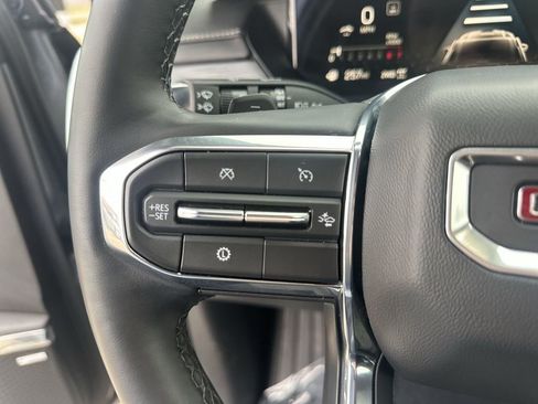 Certified 2025 GMC Acadia Elevation image 36