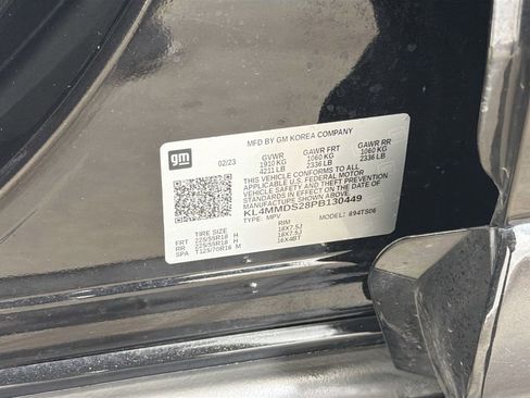 Used 2023 Buick Encore GX Select w/ Sport Touring Package FWD image 33