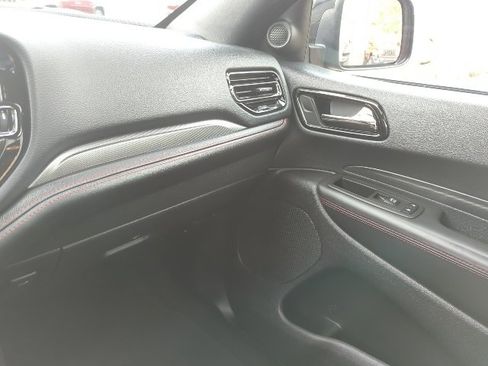 Certified 2023 Dodge Durango GT image 8