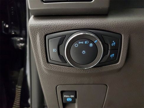 Used 2020 Ford Expedition XLT w/ Equipment Group 202A image 11