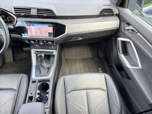 Used 2023 Audi Q3 2.0T Premium Plus AWD/4WD image 29