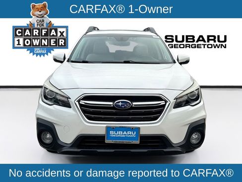 Used 2018 Subaru Outback 3.6R Limited image 2