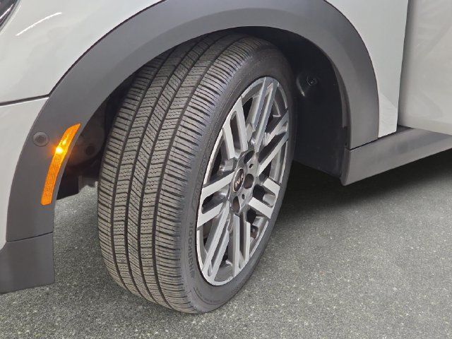 Used 2026 MINI Cooper S FWD image 31