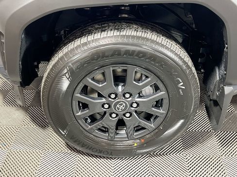 New 2026 Toyota 4Runner SR5 image 24