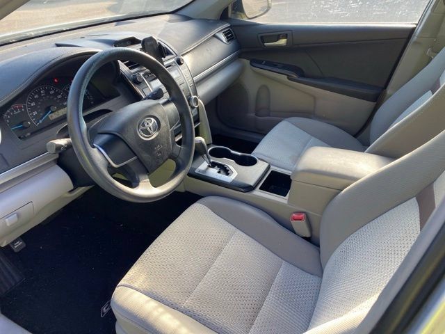 Used 2012 Toyota Camry FWD image 14