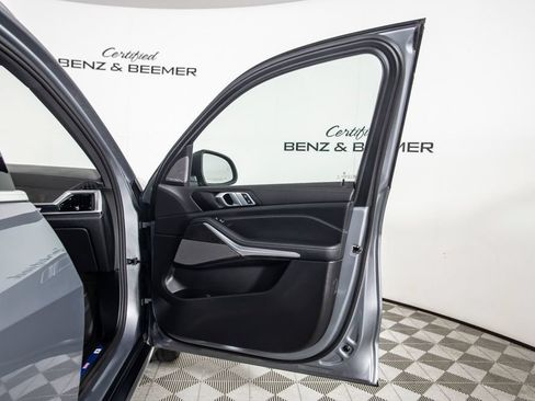 Used 2026 BMW X5 sDrive40i RWD image 19